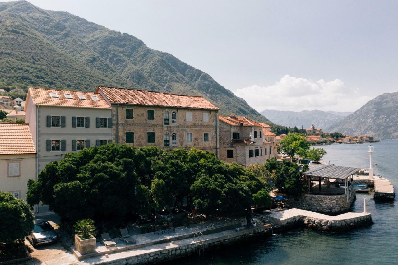 Palazzo Sbutega Bed & Breakfast Kotor