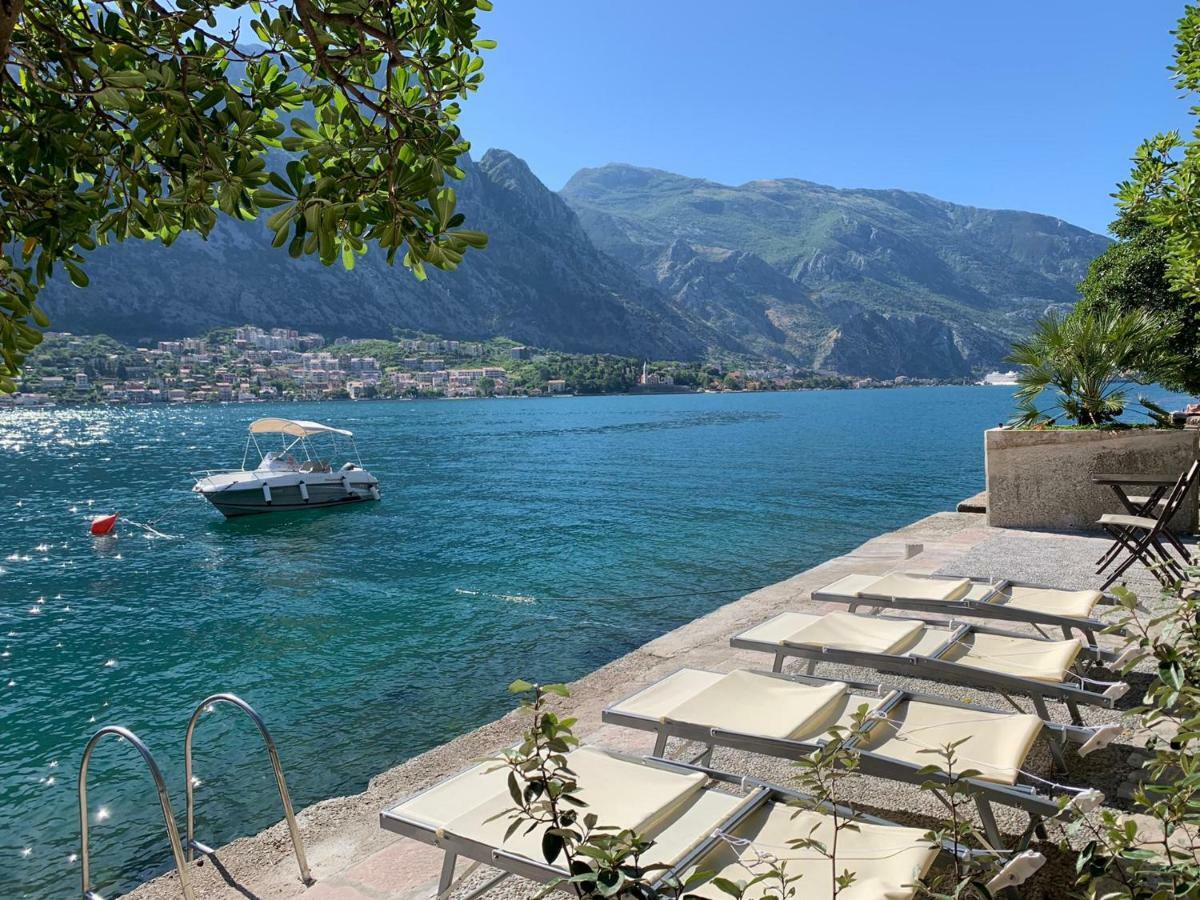 Palazzo Sbutega Bed & Breakfast 4*