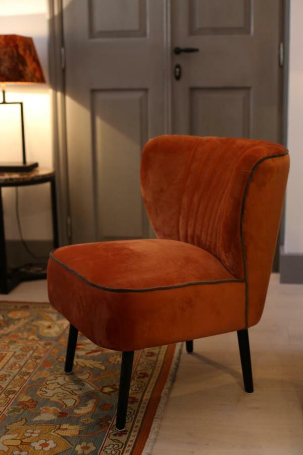 Bed & Breakfast Palazzo Sbutega 4*
